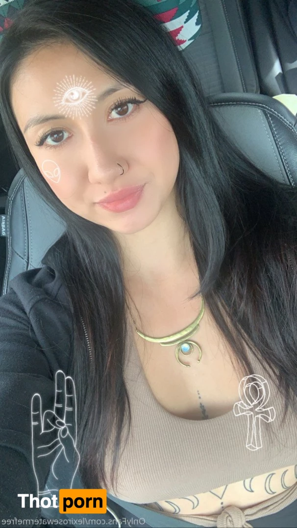 Asian Italian Goddess 5422039