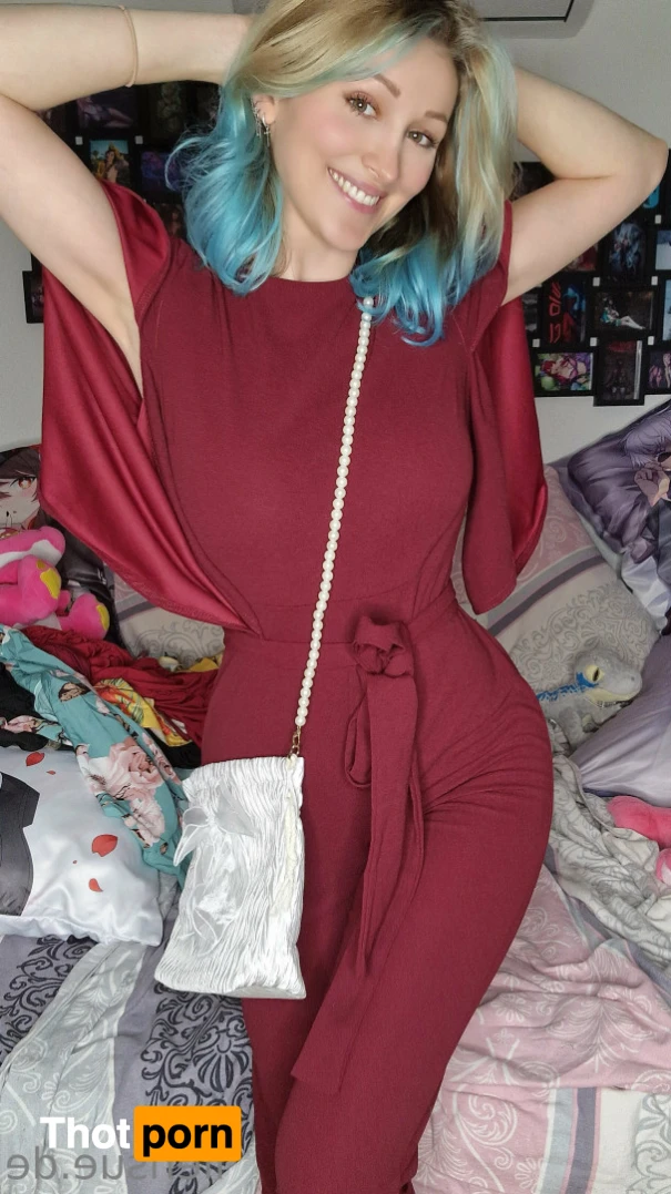 Sue💕👉chatting over on @liensue ONLY👈 13692758