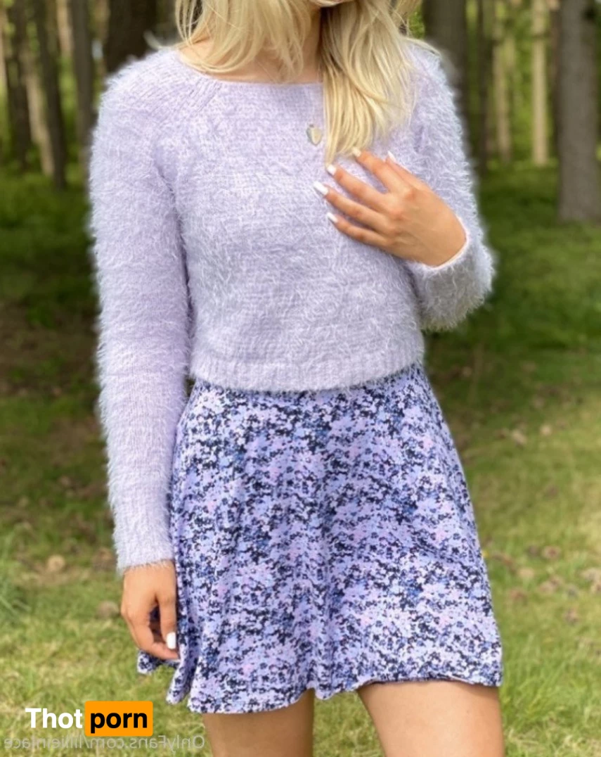 Lillie &amp; Roman’s Video Shop 5397136