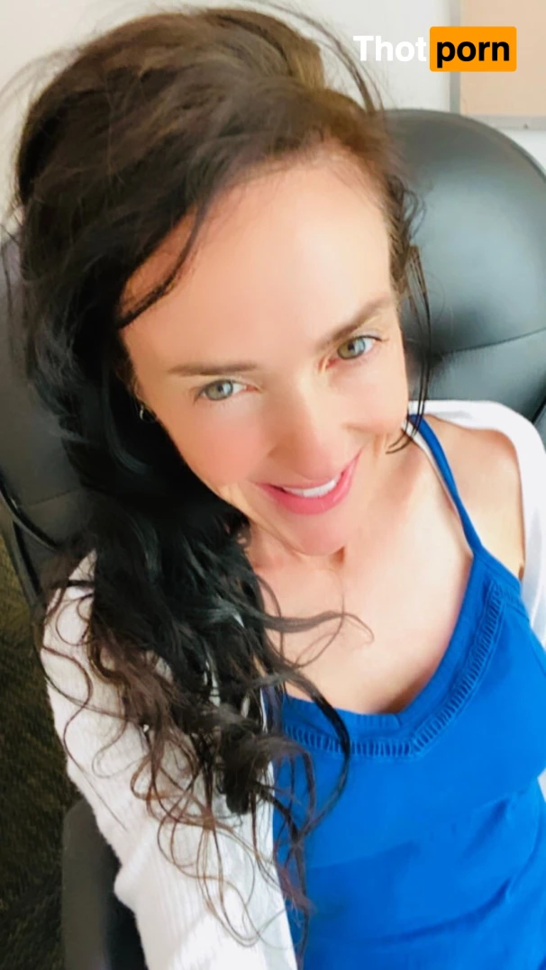 Lilrosiedoll 5587823