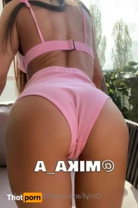 5526822