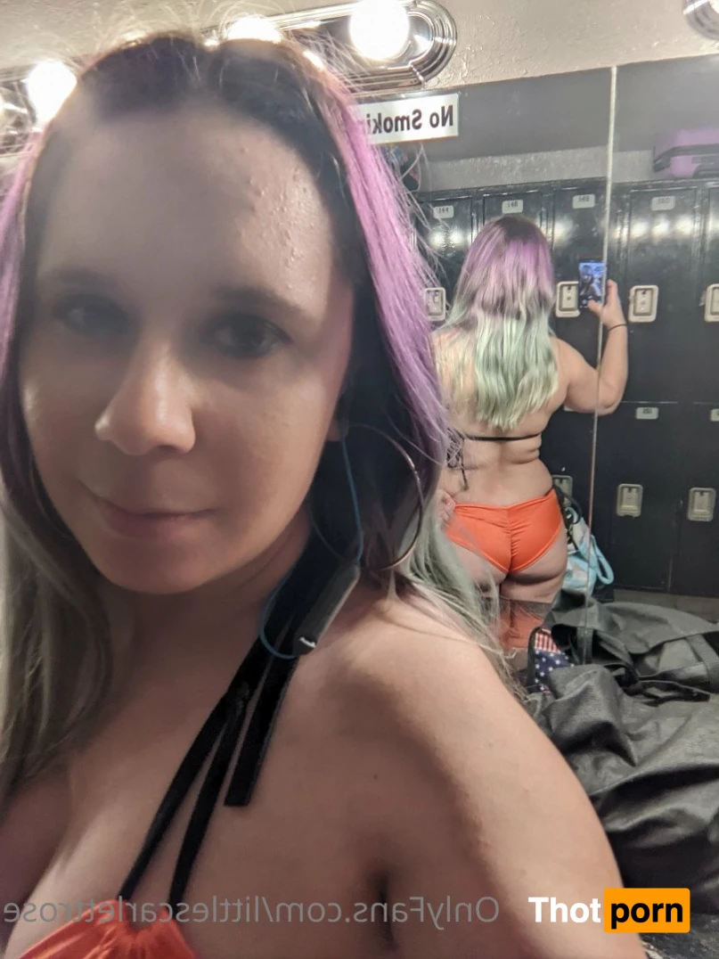 Scarlett Rose 5491892