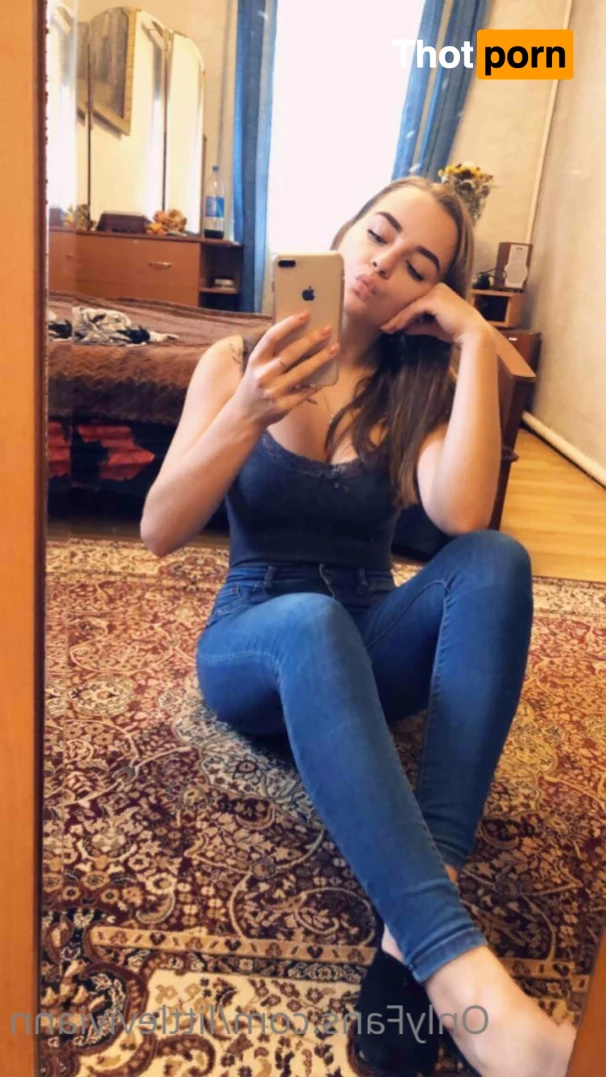 Little Vivian 💖 10790871