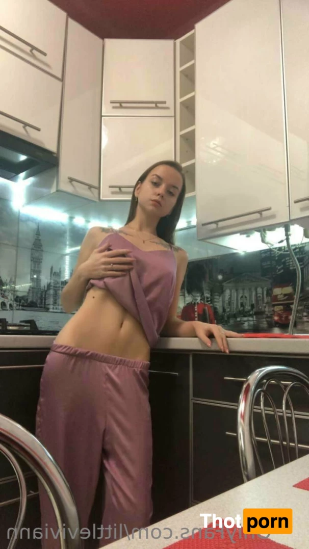 Little Vivian 💖 10790908