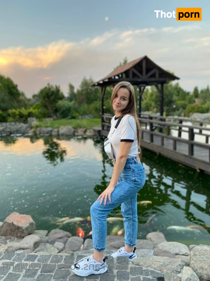 Little Vivian 💖 10791145