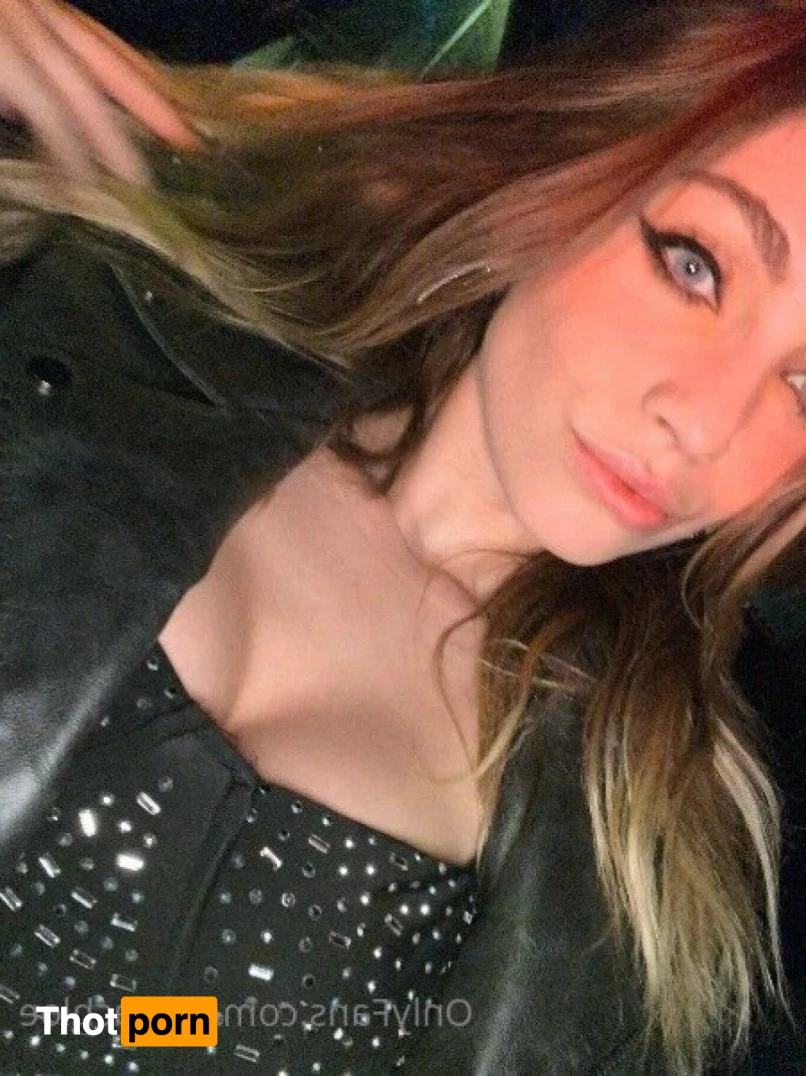 Chloe Love 💖 5389730