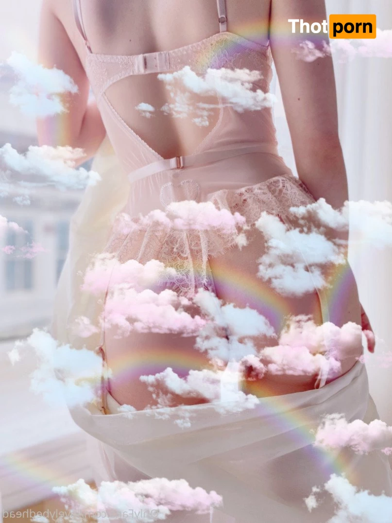 lovelybedhead 5466388