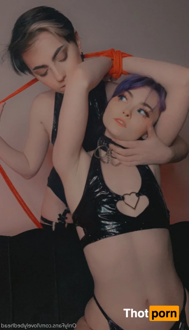 lovelybedhead 5466449