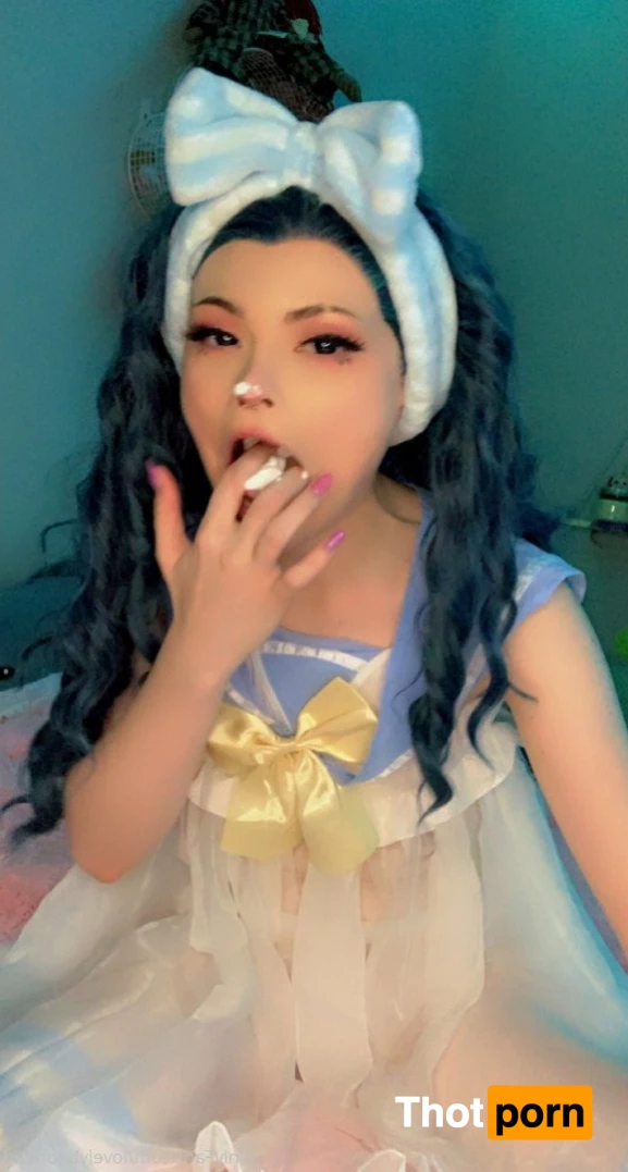 lovelybedhead 5466737