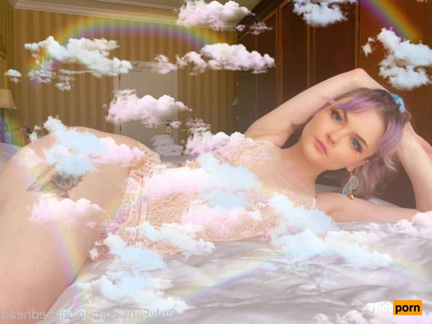 lovelybedhead 5466824