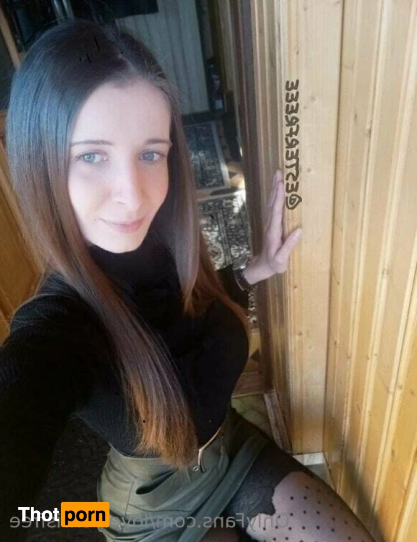 YOUR JIZZ BUCKET 💧🗑💧 5389253