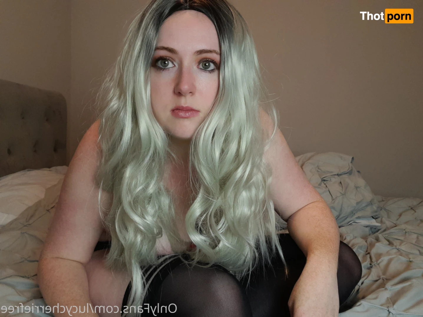 🍑 FREE FAT ASS REDHEAD 💦 5660219