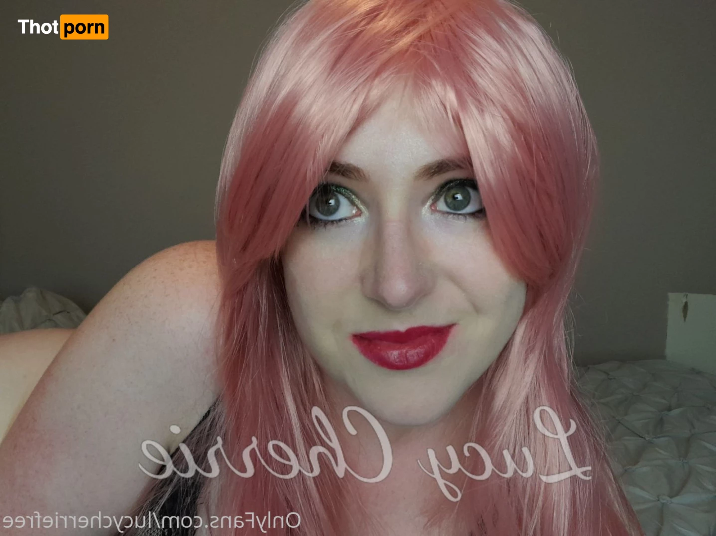 🍑 FREE FAT ASS REDHEAD 💦 5660363