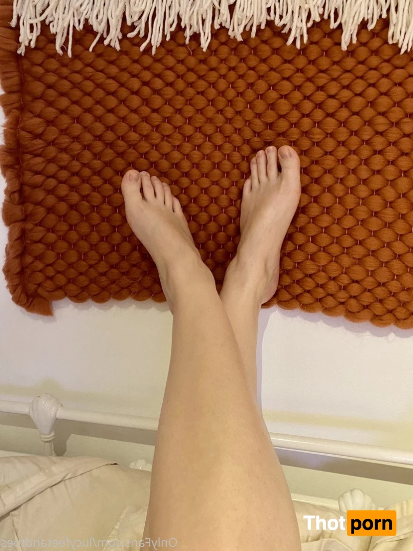 lucyfeetandtoes 5132774