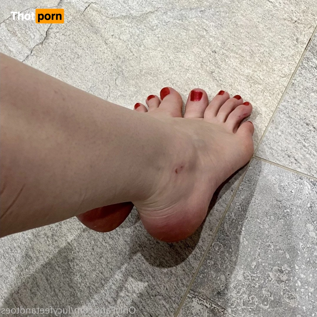 lucyfeetandtoes 5133229