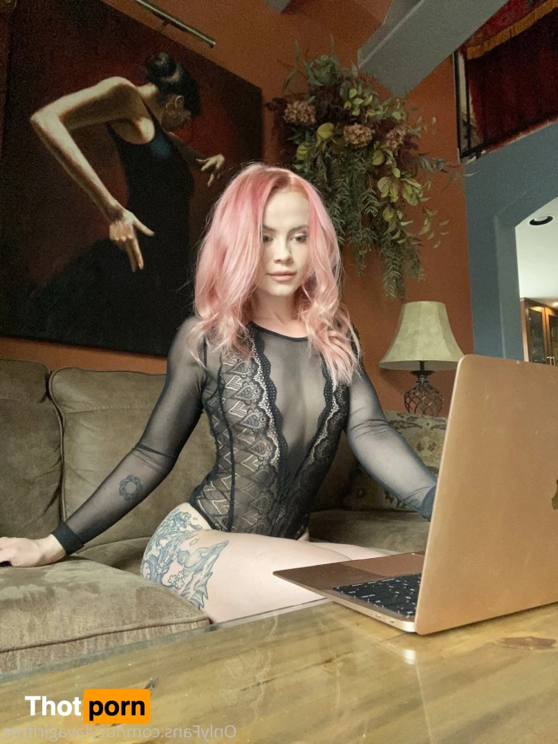 lucylavagirlfree 5387034