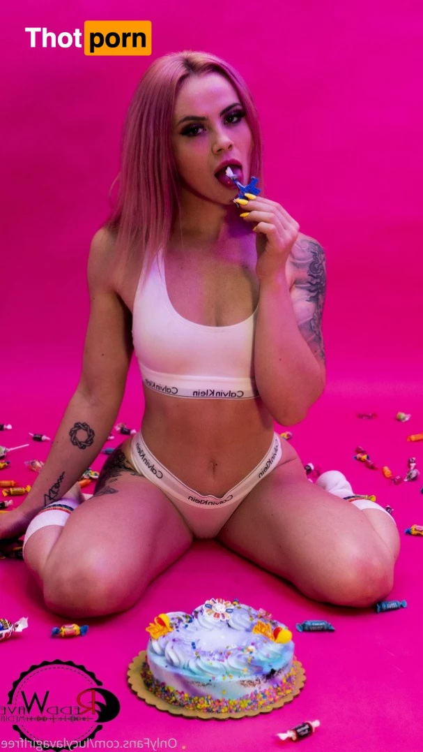 lucylavagirlfree 5387264