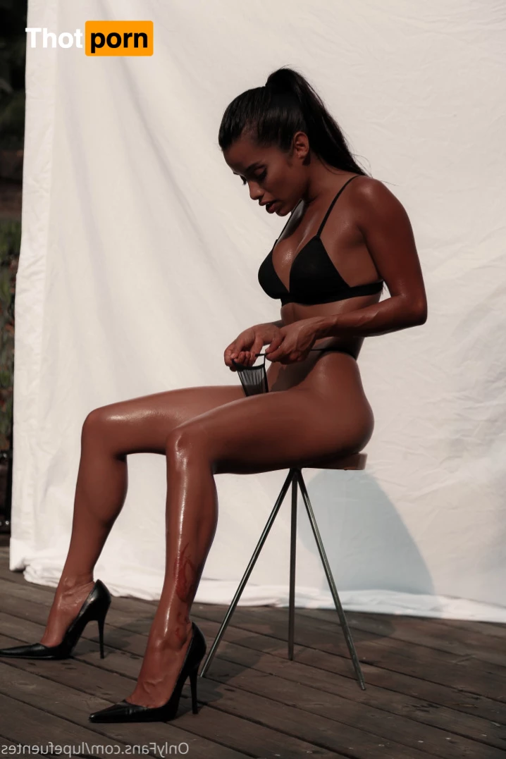 Lupe Fuentes 5602509