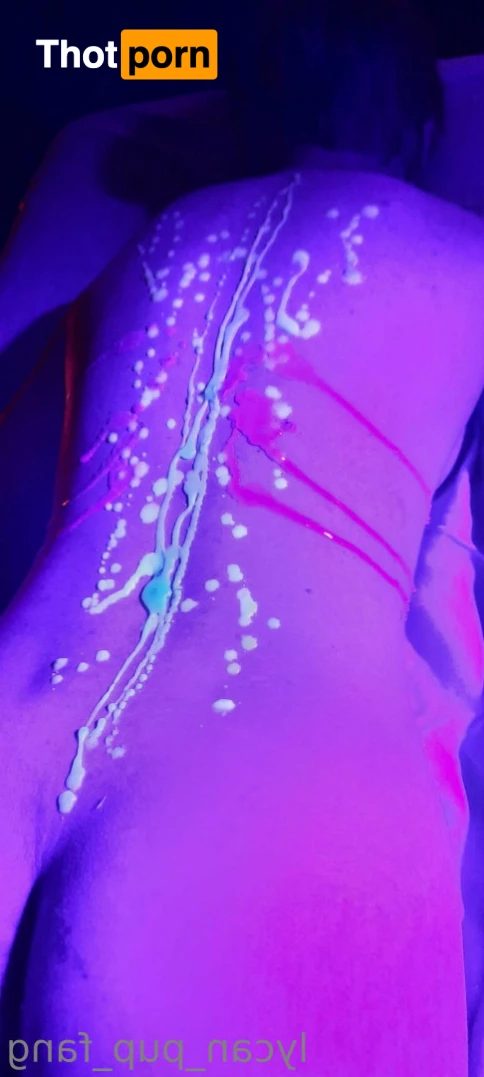 Pup's Kinky Den 9074138