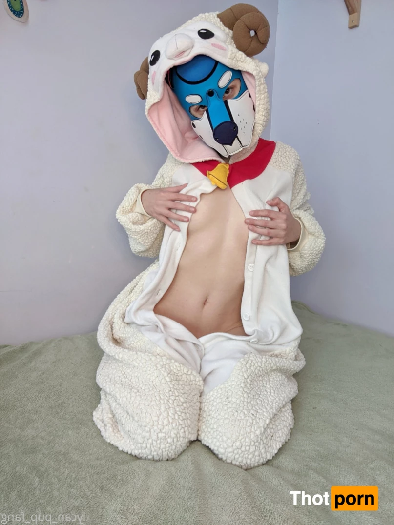 Pup's Kinky Den 9074157