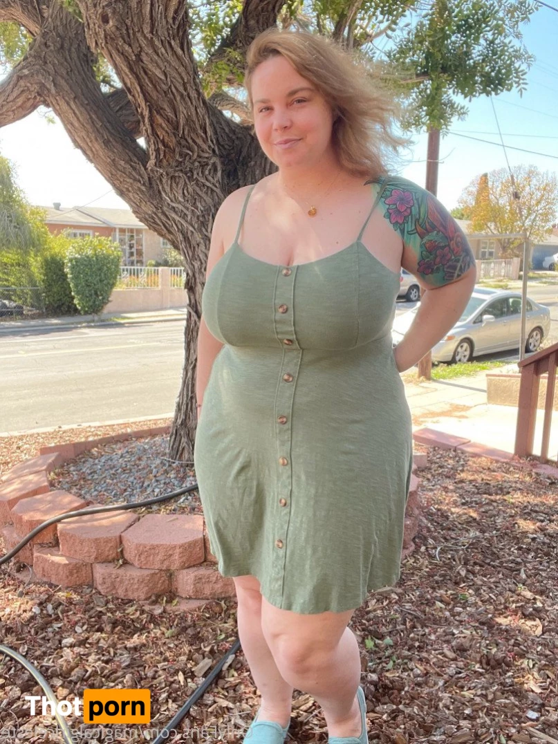 princess with fat 🍑👸🏼 5357003