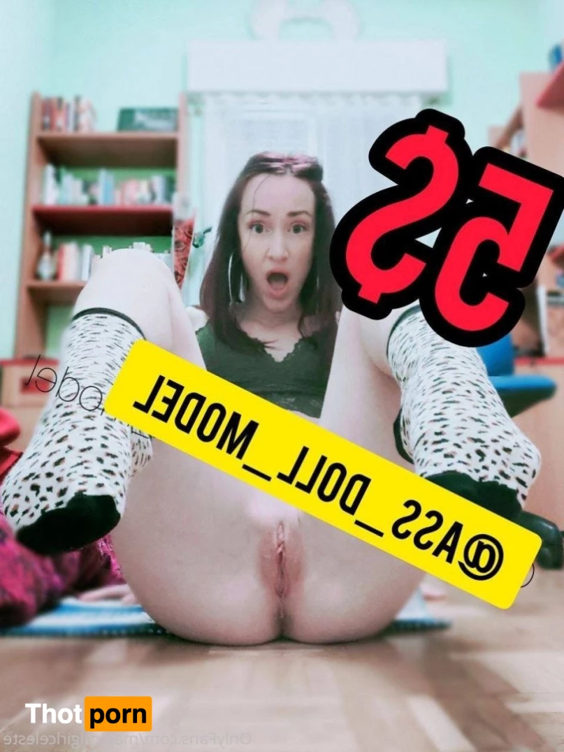 princess with fat 🍑👸🏼 5357457