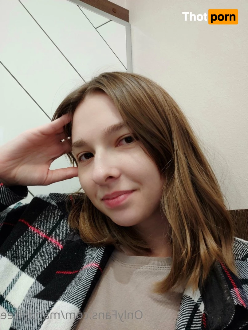 Amanda Coffi 5502237