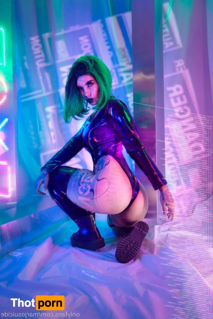 Marjo Suicide - FREE 5350911