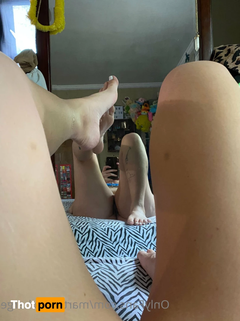 Tiffany Moon 🌙 10830694