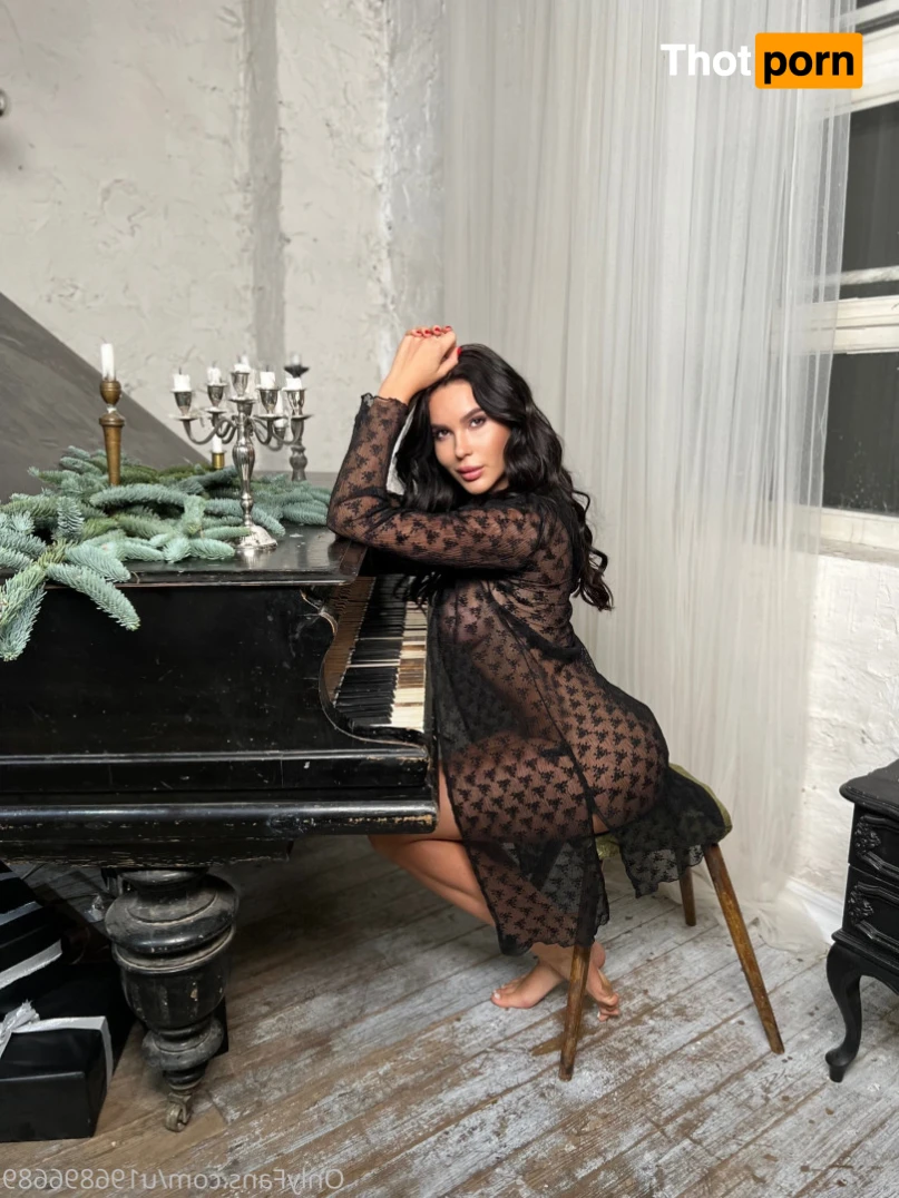 Bambolaaa69 16150370