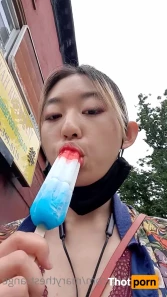 5767477