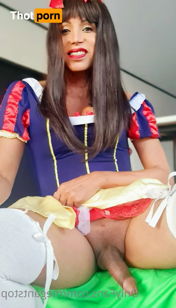 Megan Ts Top 5535870