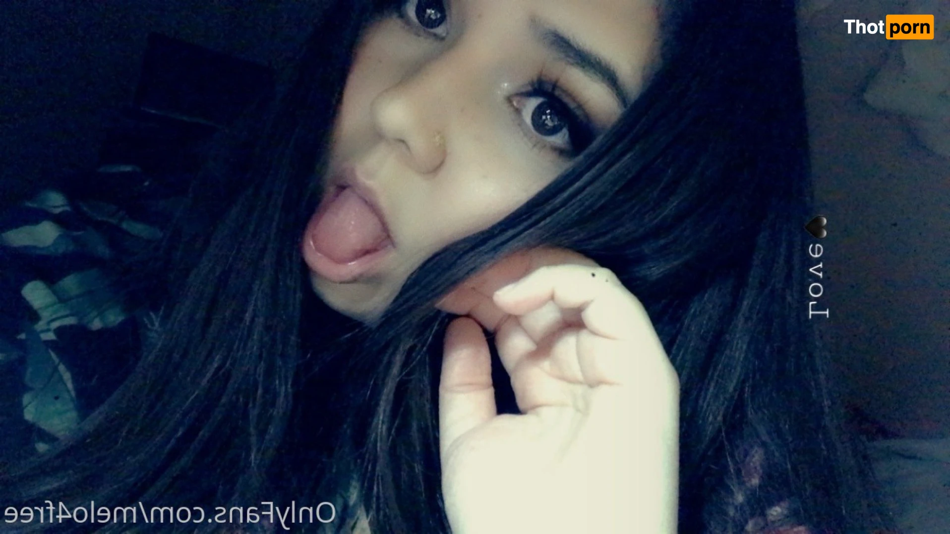 MeloFreeNUDES4likes 16143835