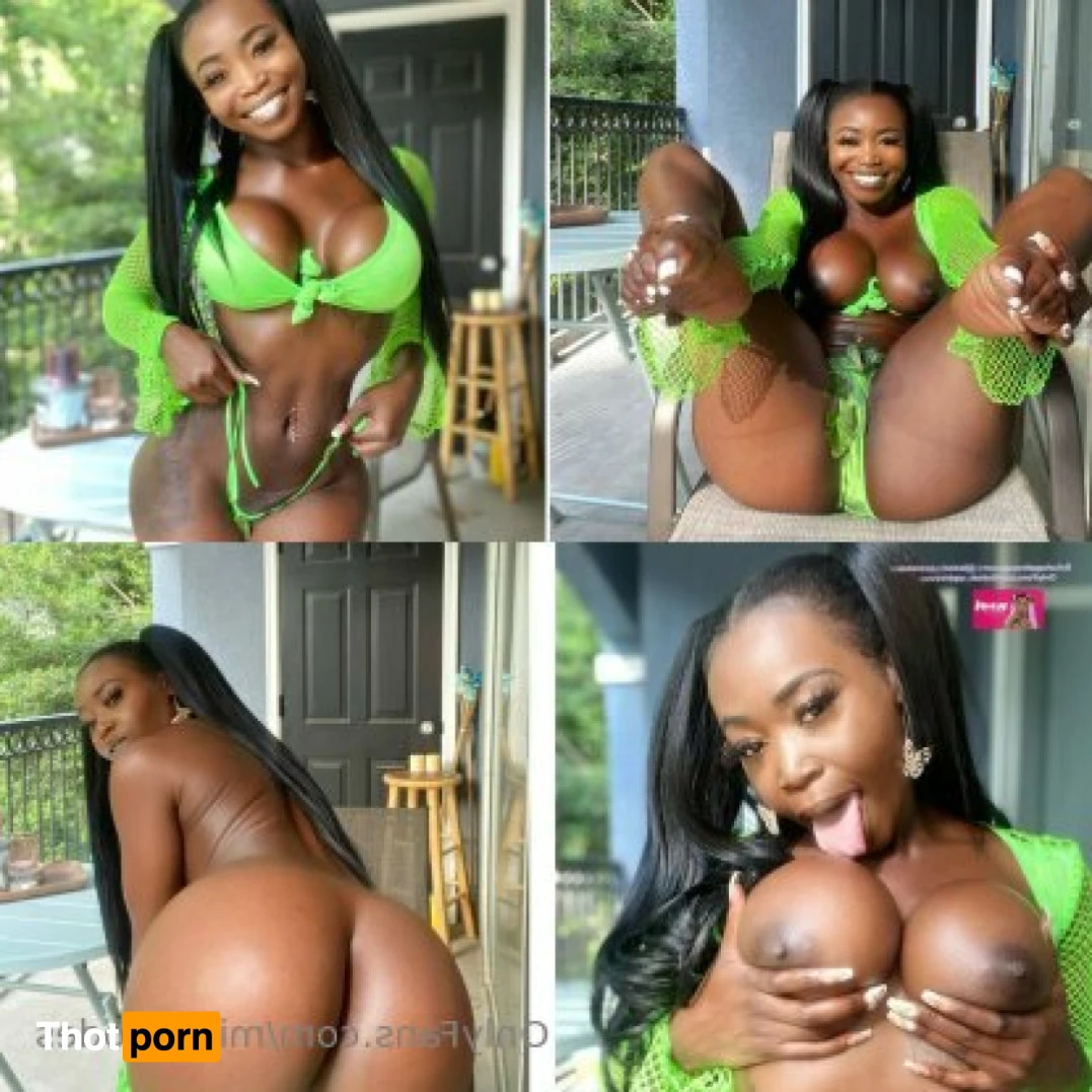 mila_rhodes 16533699