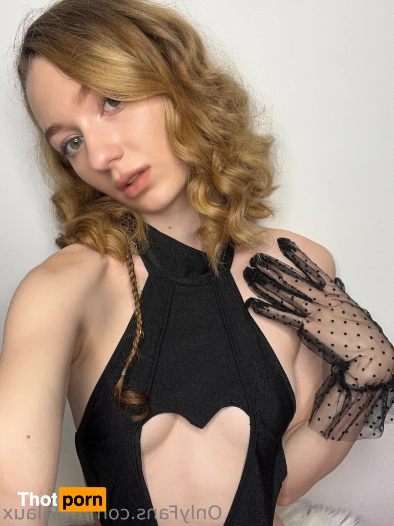 Milana just turned 18💕 14828055