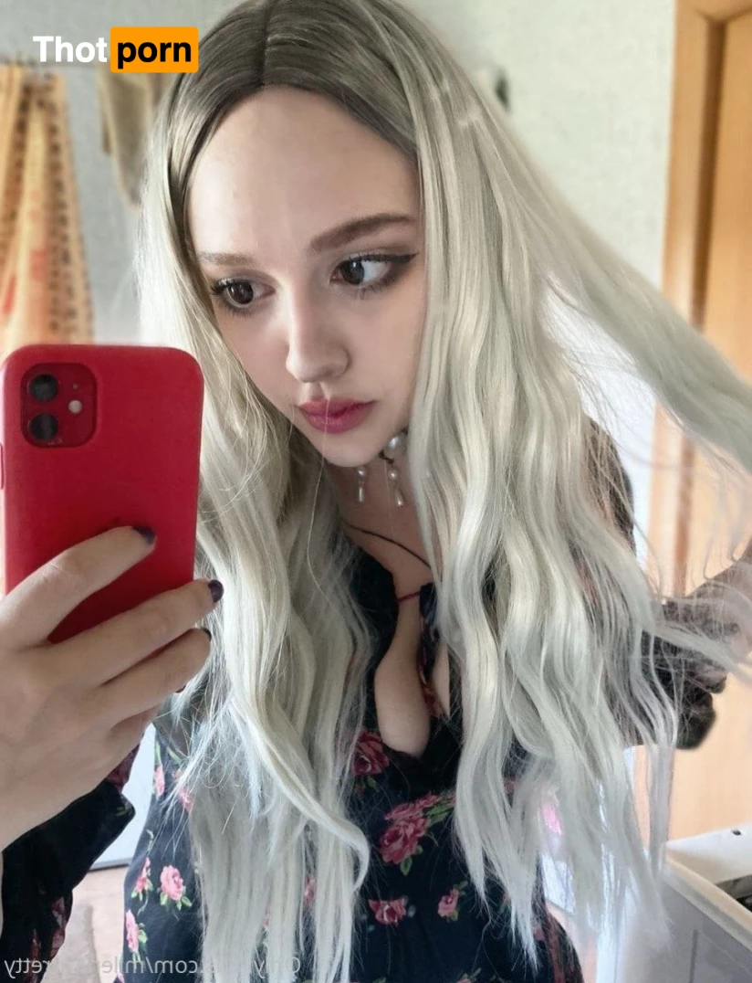 Alice Wonder🦋 5399979