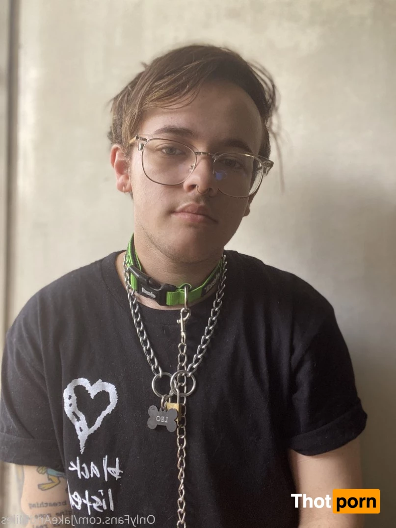 Miles 🌤🐶 5401982