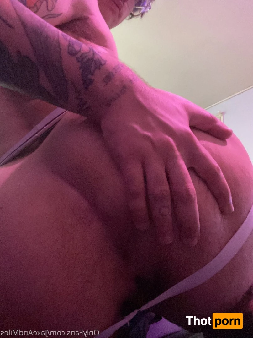 Miles 🌤🐶 5401998