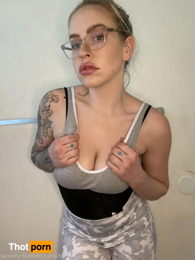 Slutty PTA barbie 5454295