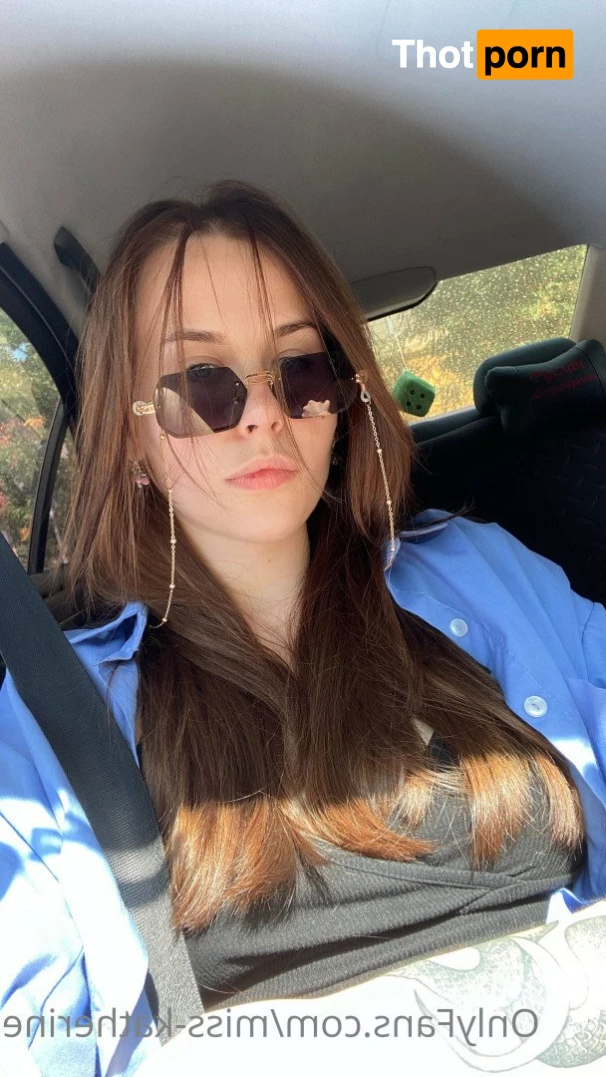 Miss Katherine ✨ 5338920