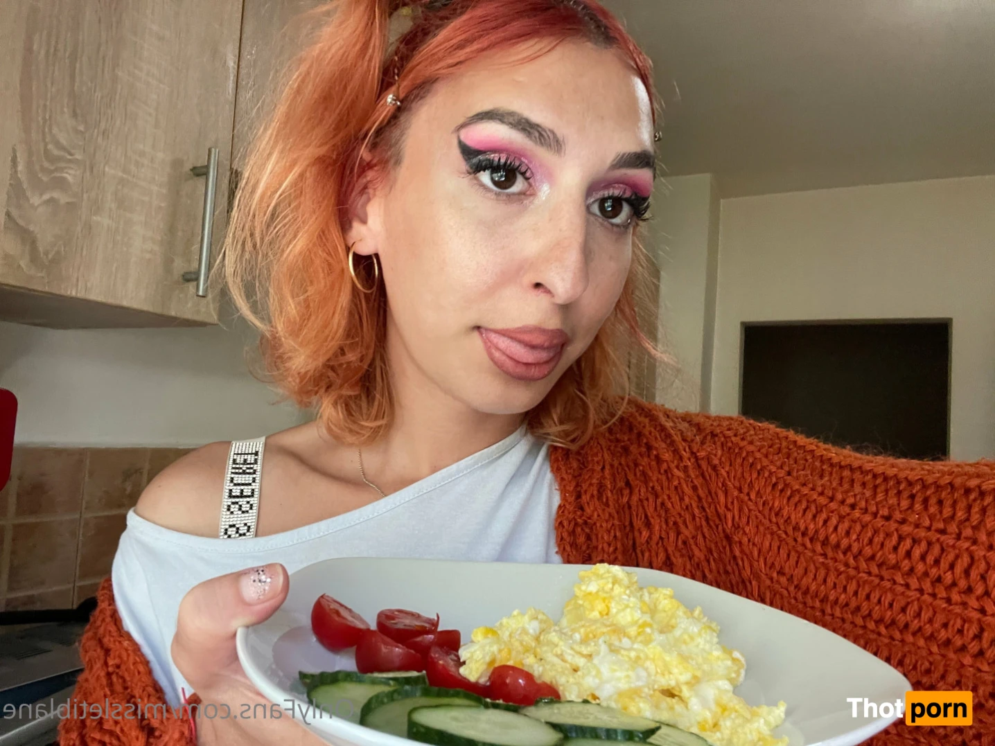 MissLetiBlane 12546488