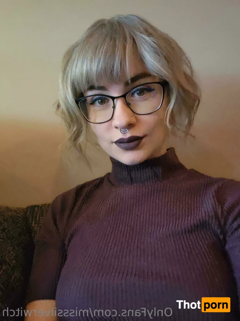 Miss Silver Witch 16127808