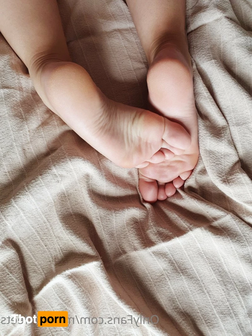 MissTinyFeet 5341300