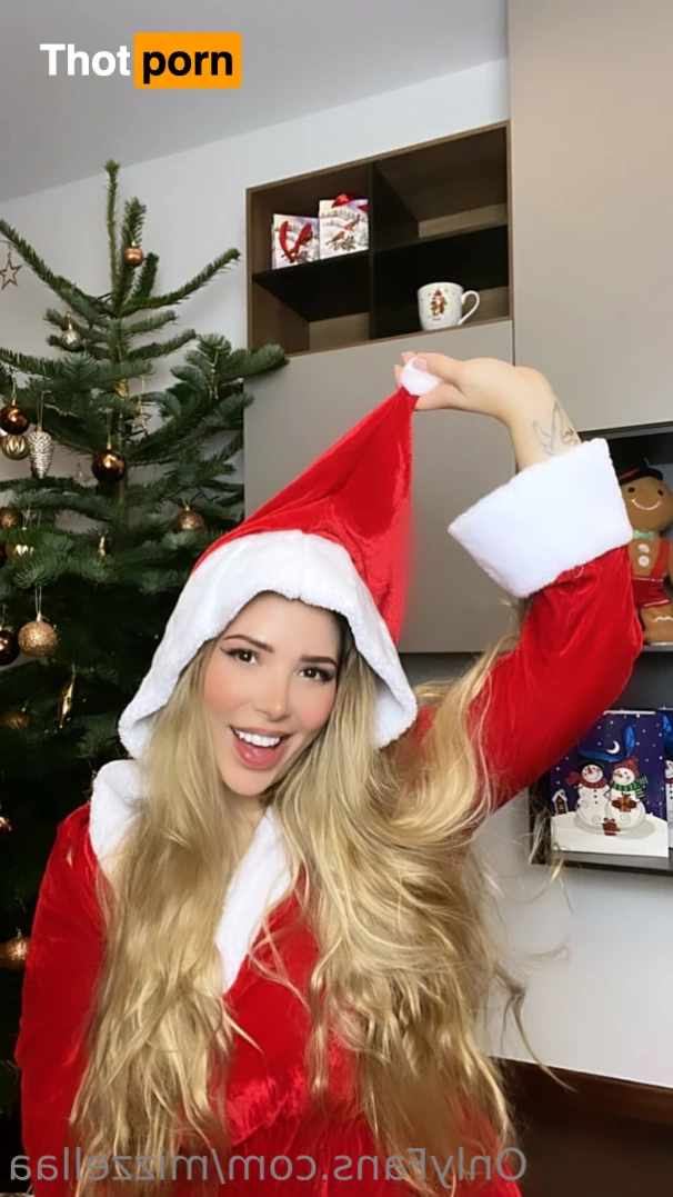 Mizz Ellaa ♊️ 🇱🇧 🇹🇩 10780895