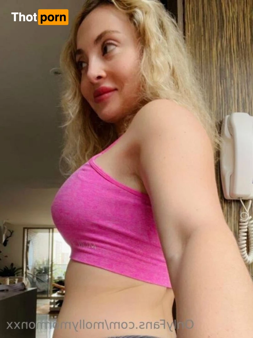 Molly Mormon 5352896