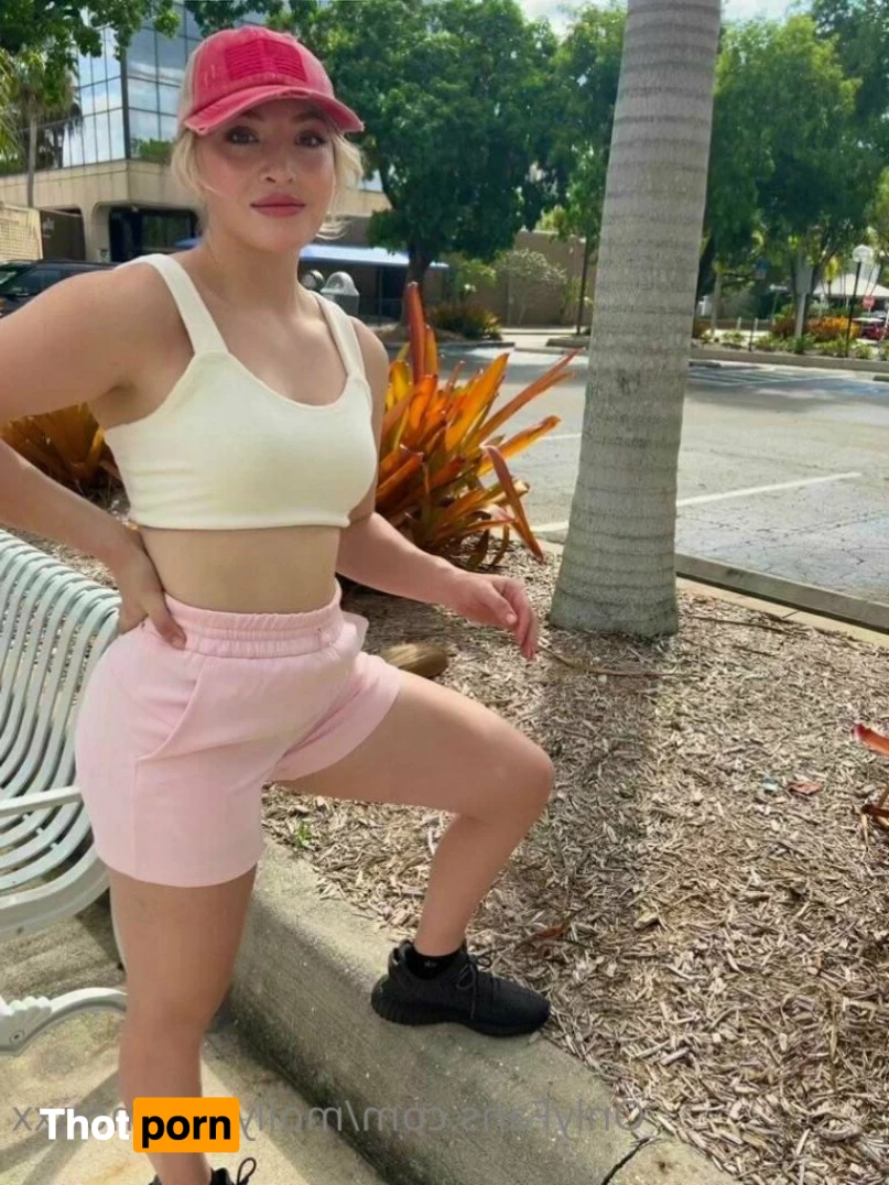 Molly Mormon 5353003