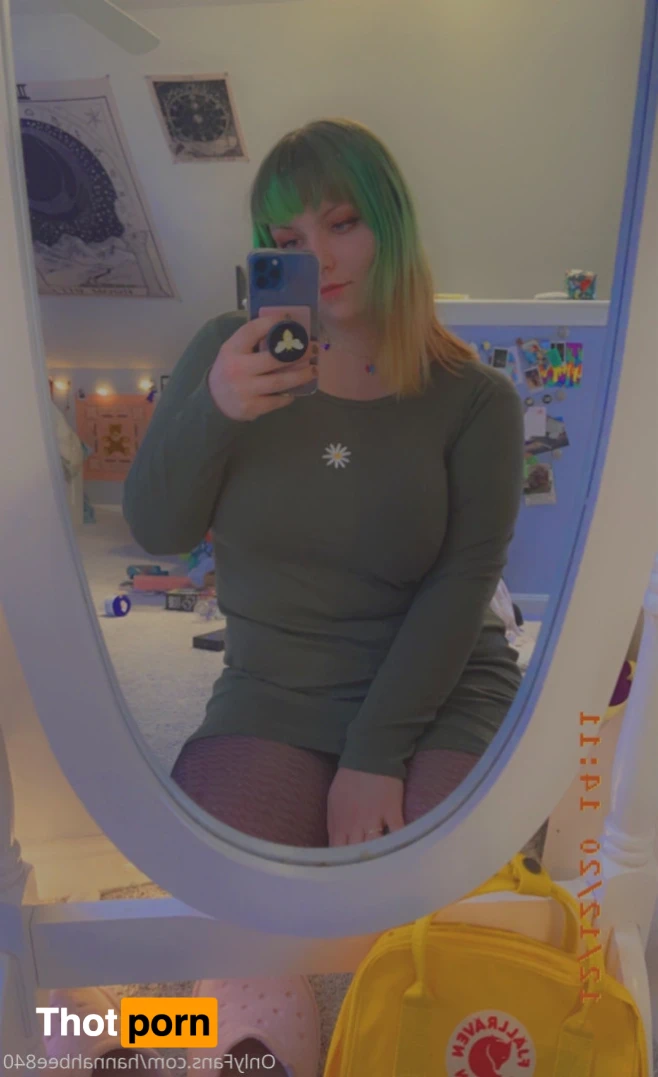 Hannah Bee 🌻🐝 13528891