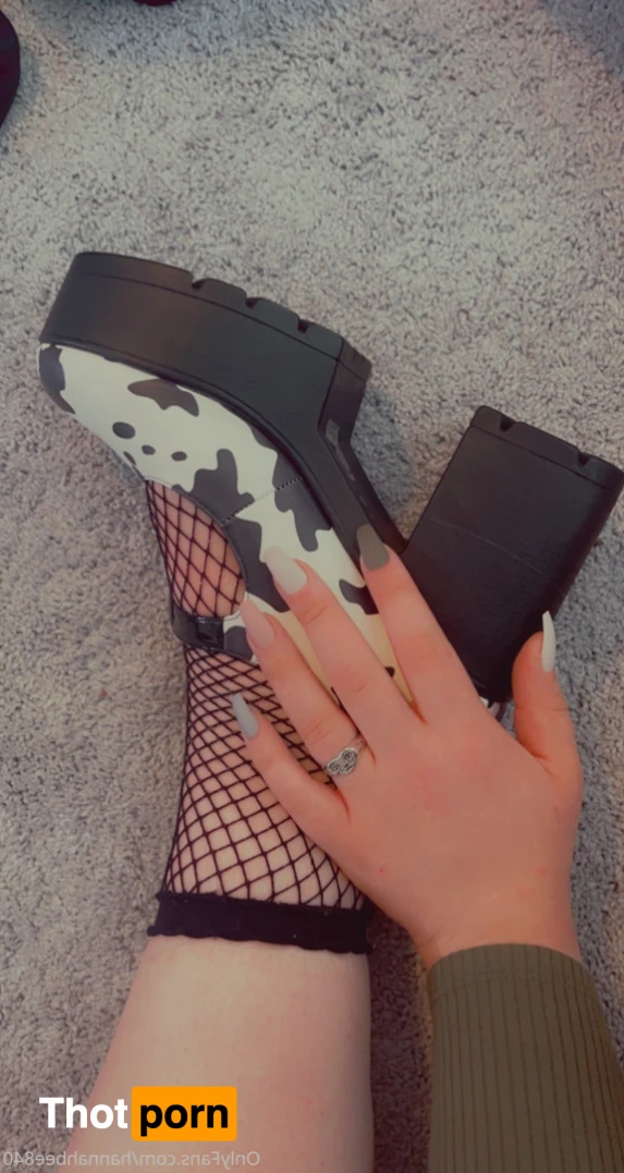 Hannah Bee 🌻🐝 13535525