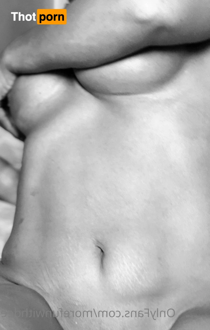 MoreFunWithDee 5475479