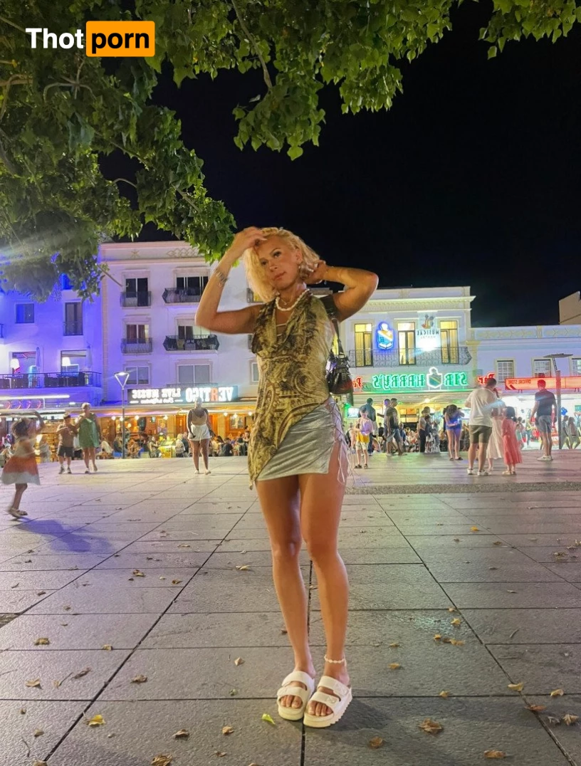 MorganMunroe 5343092